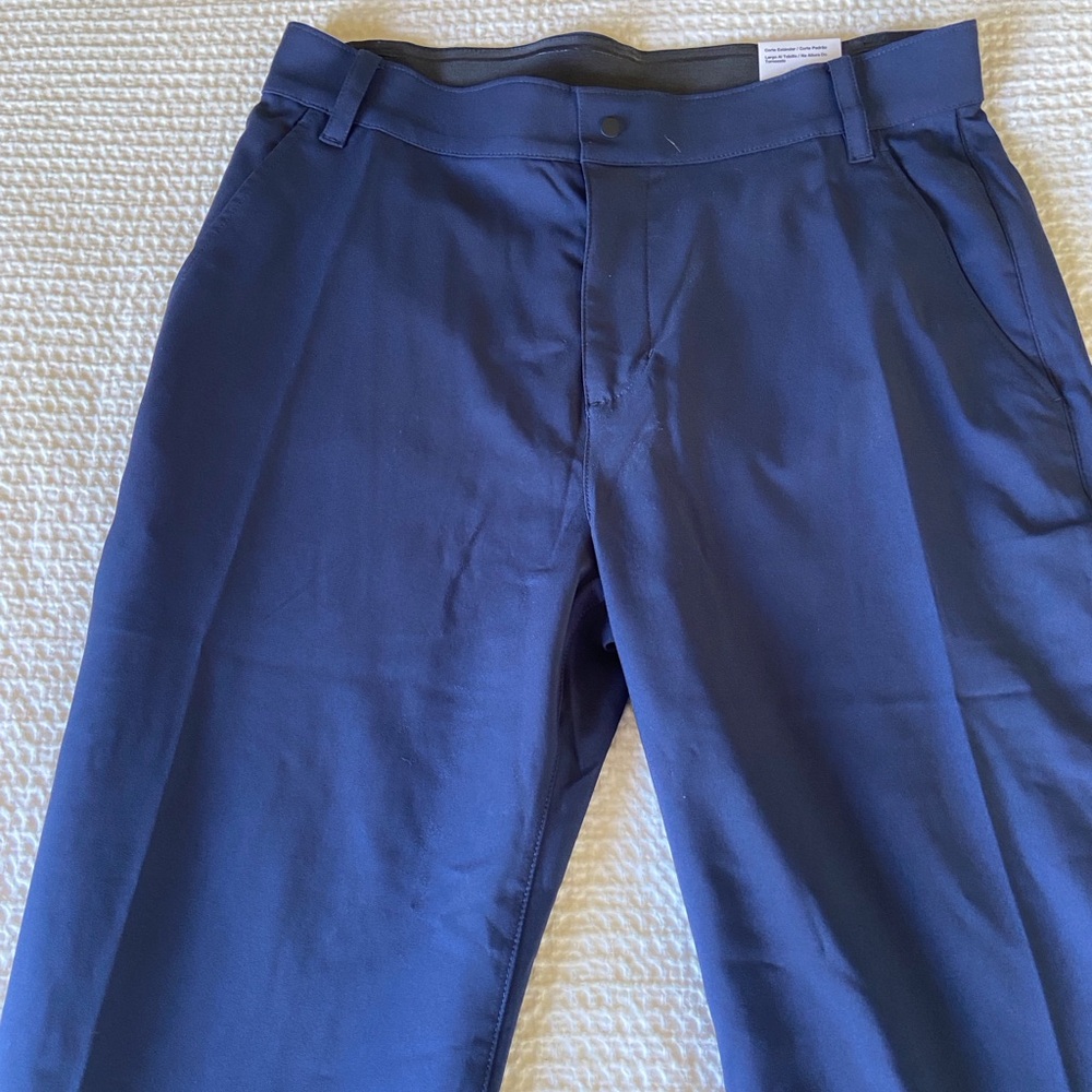 Nike men pant size 32x32 NEW